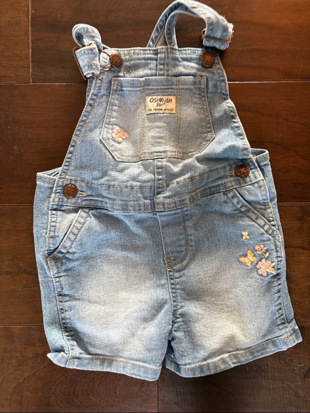 ✨OshKosh B'gosh Light Blue Denim Short Overalls with Floral Embroidery